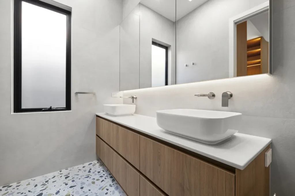 42 bute st murrumbeena master ensuite