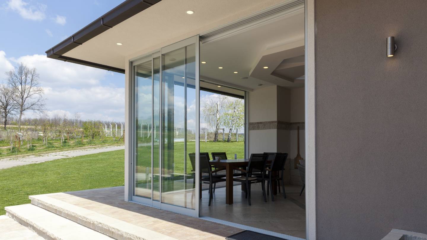 choosing the right windows and doors for your custom home 2