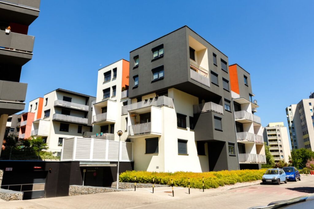 exterior modern apartment buildings o