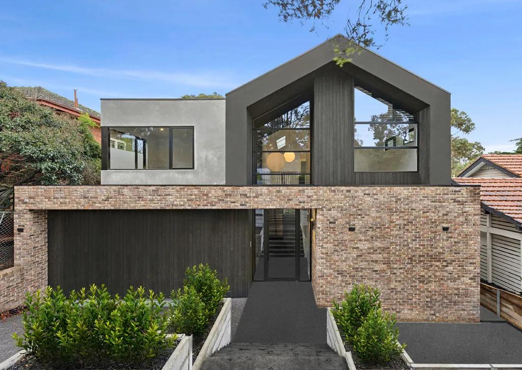 feature 1 nicholsdale rd camberwell facarde